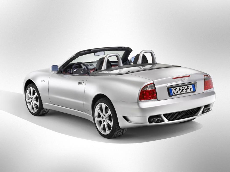  Maserati Spyder 2005 года  (фото 2 из 2)